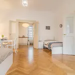 Luxury Karmelitska 2B Apartment