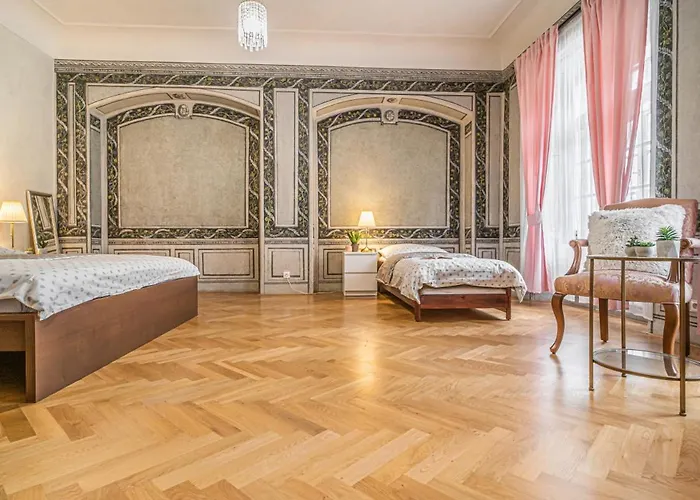 Luxury Karmelitska 2B Apartment