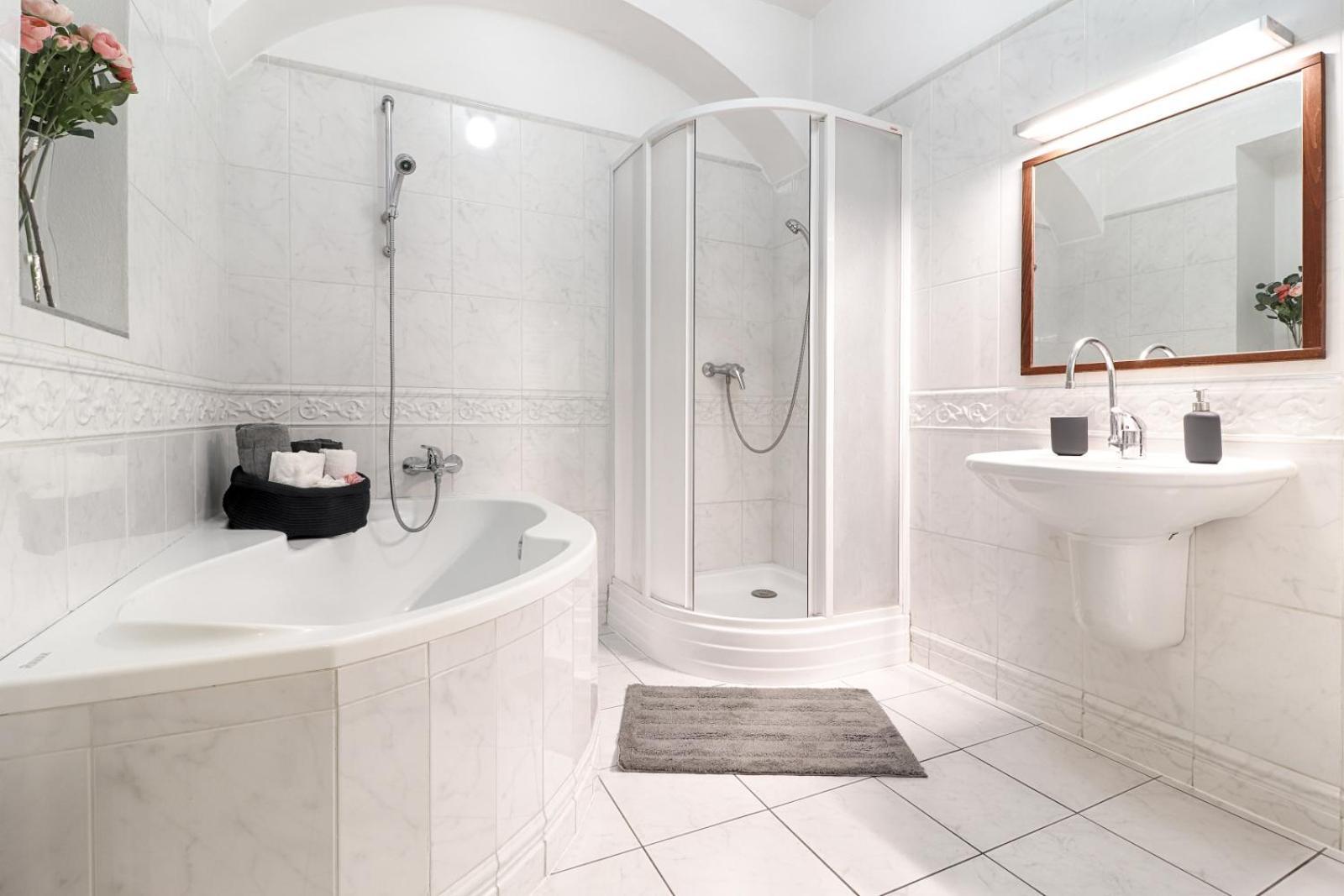 Appartamento Luxury Karmelitska 2b